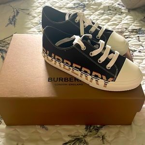 Burberry kids shoes- NWT